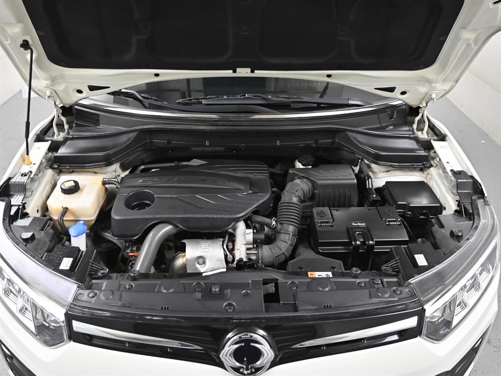 KG Mobility (Ssangyong) Tivoli 2WD Gasoline 1.5 7