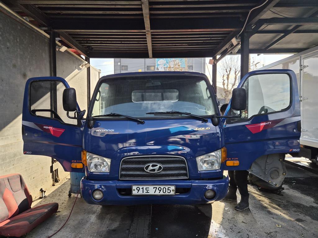 현대 이마이티 2.5톤 카고 슈퍼캡 0