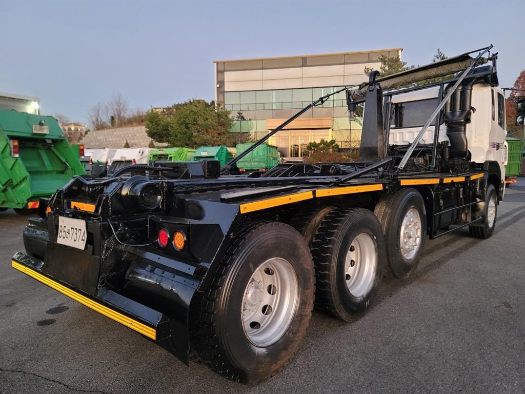 현대 뉴파워트럭 암롤 22톤 수동 4