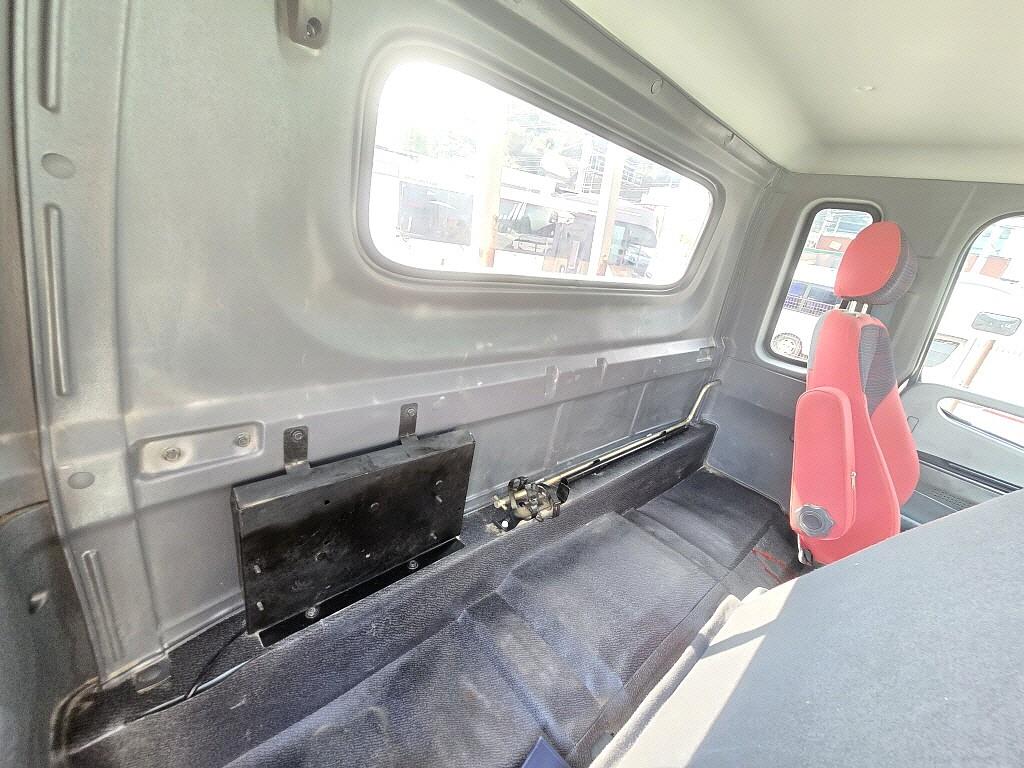 현대 이마이티 2.5톤 카고 9