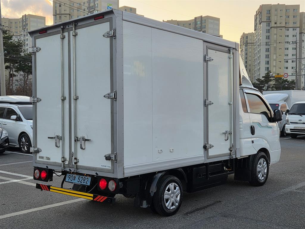 기아 봉고3 1톤 표준탑 전기 1