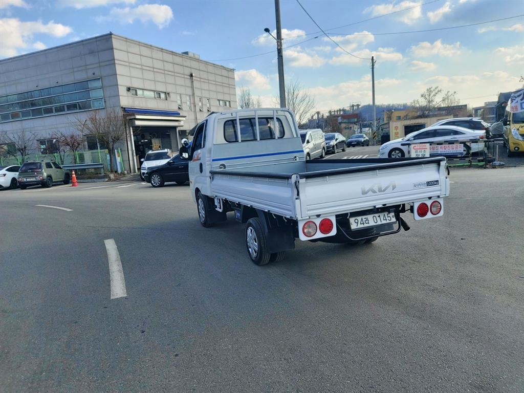 기아 봉고3 1톤 카고 4