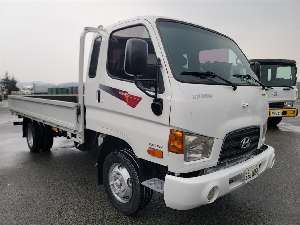 현대 이마이티 2.5톤 카고 2