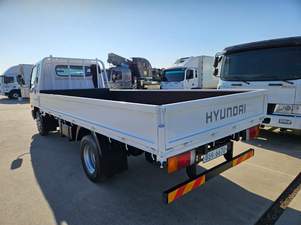 현대 이마이티 3.5톤 카고 슈퍼캡 4