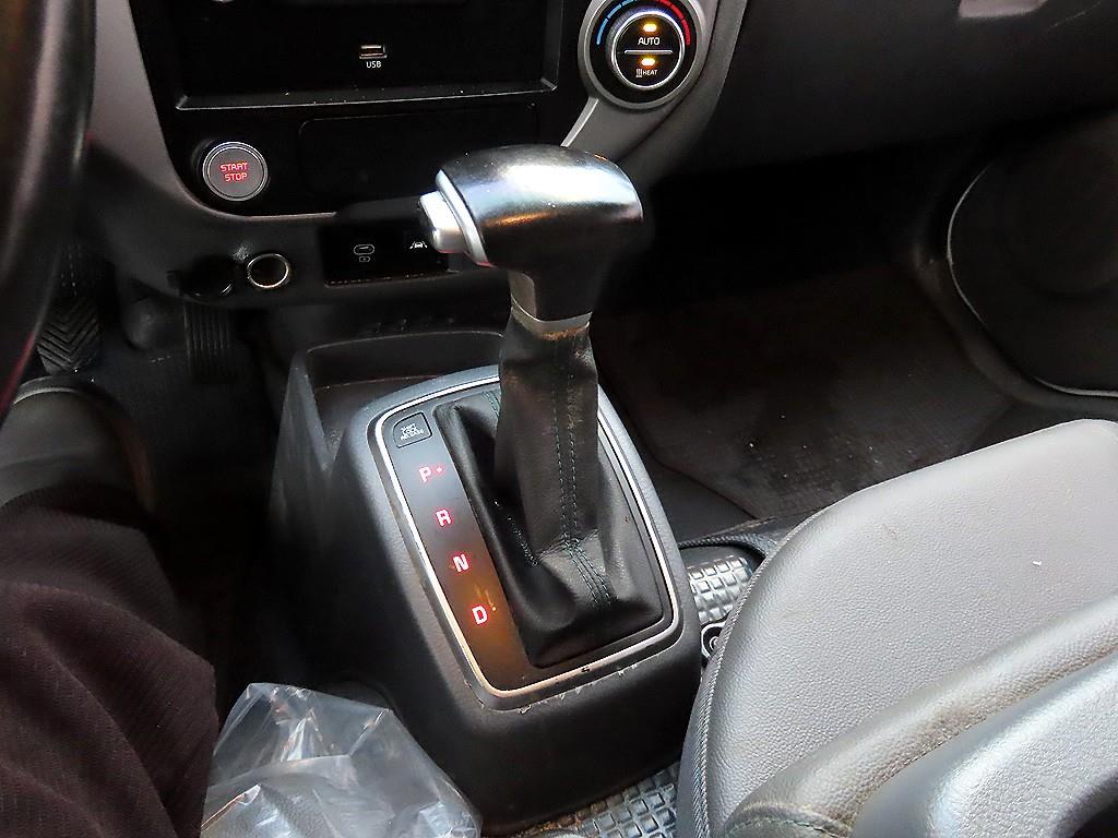 기아 봉고3 1톤 표준탑 전기 10