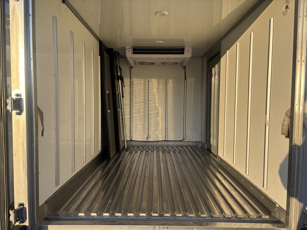 기아 봉고3 1톤 냉동탑 8