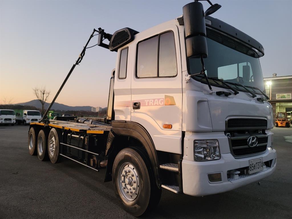 현대 뉴파워트럭 암롤 22톤 수동 2