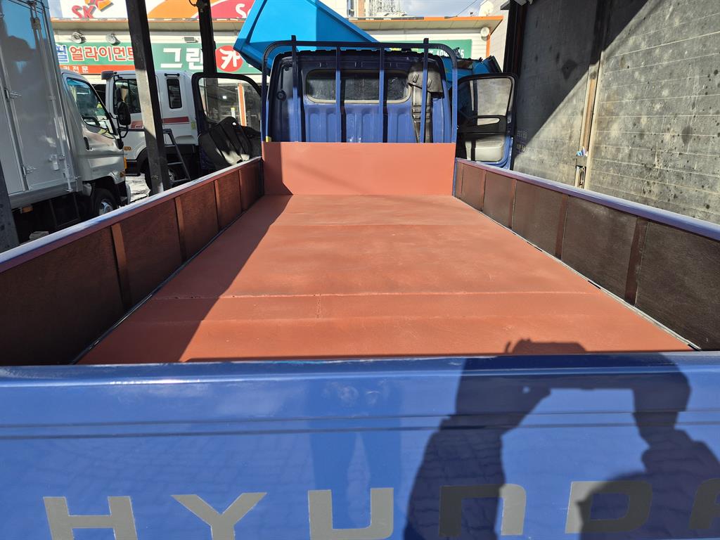 현대 이마이티 2.5톤 카고 슈퍼캡 3