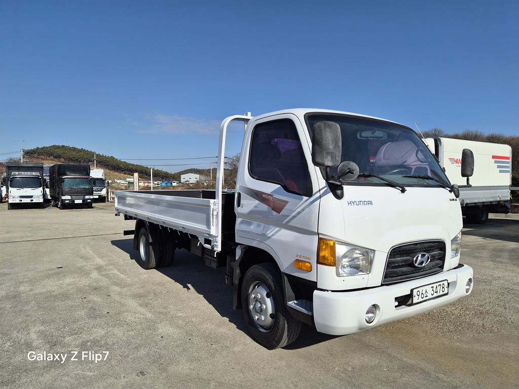 현대 이마이티 3.5톤 카고 일반캡 장축 1