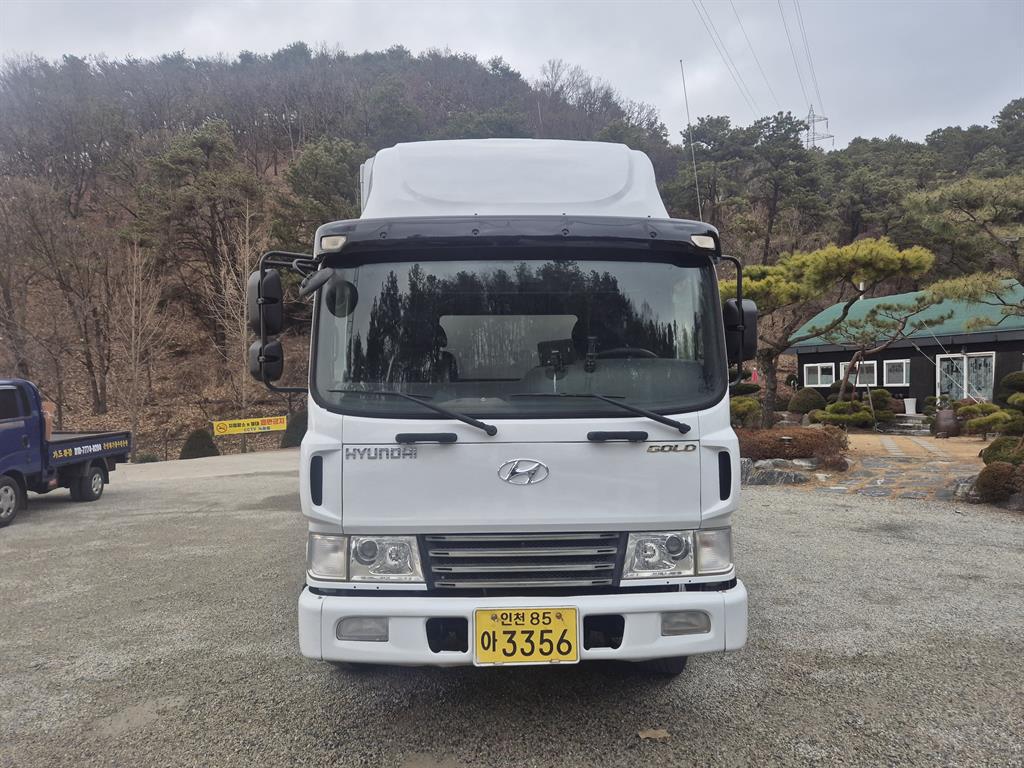 현대 메가트럭 단바리 표준탑 5톤 수동 1