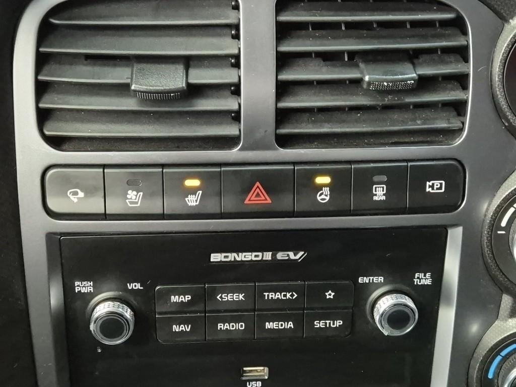 기아 봉고3 1톤 저상탑 전기 11