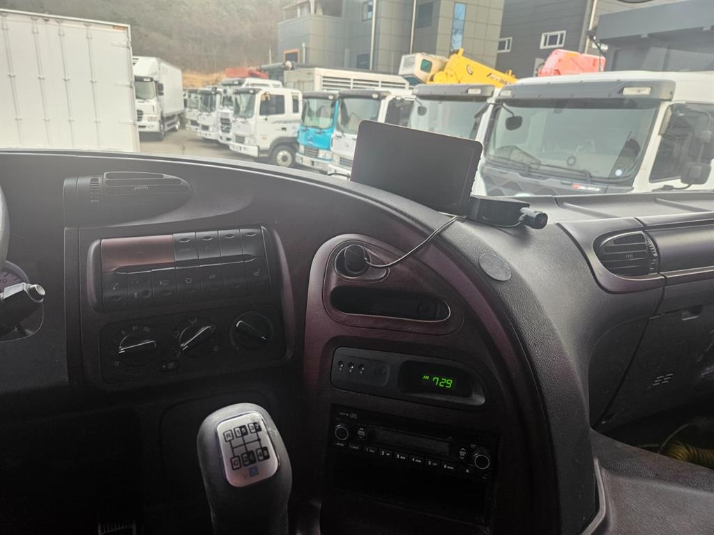 현대 메가트럭 와이드캡 280 단바리 윙바디 5톤 수동 15