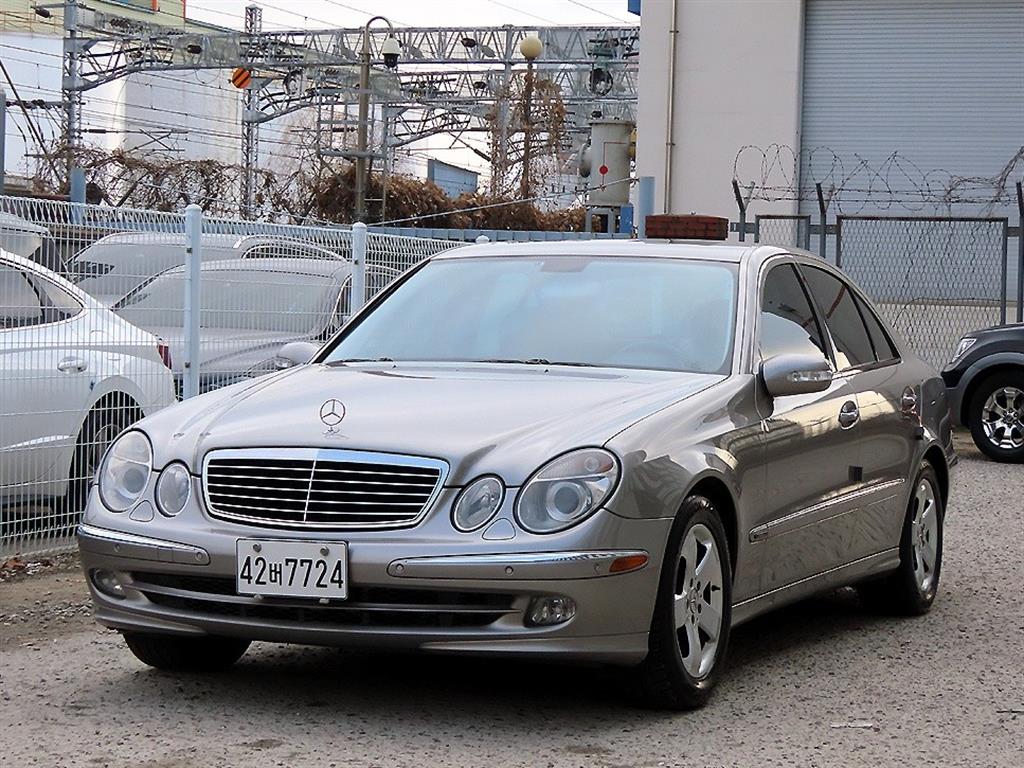 벤츠 E 클래스 E280 아방가르드 사진 2/18