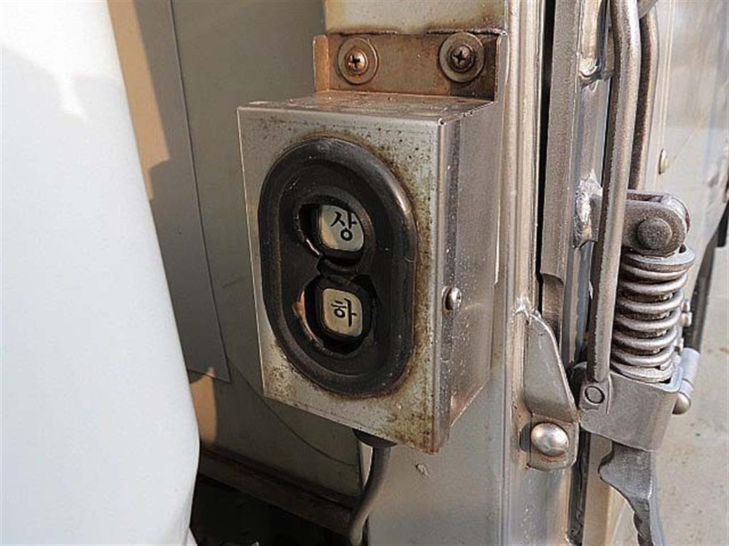 기아 봉고3 1톤 윙바디 13