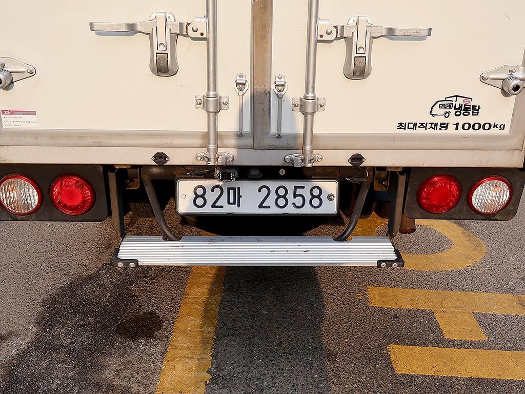 기아 봉고3 1톤 냉동탑 트윈컴프 16