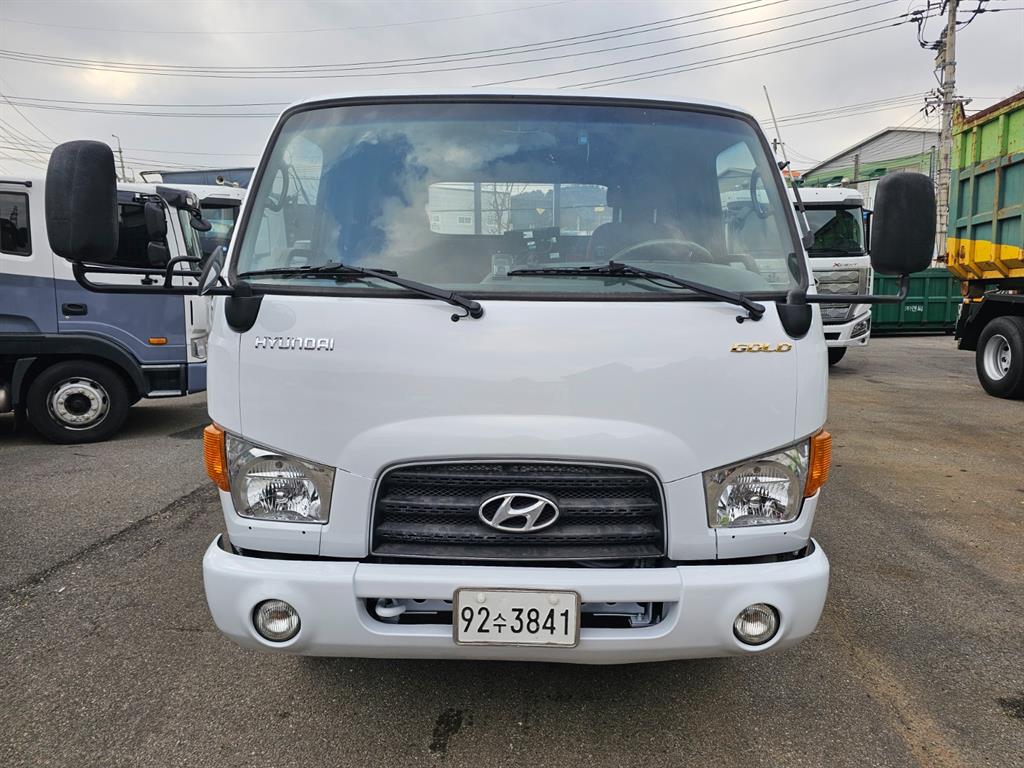 현대 이마이티 3.5톤 카고 슈퍼캡 1