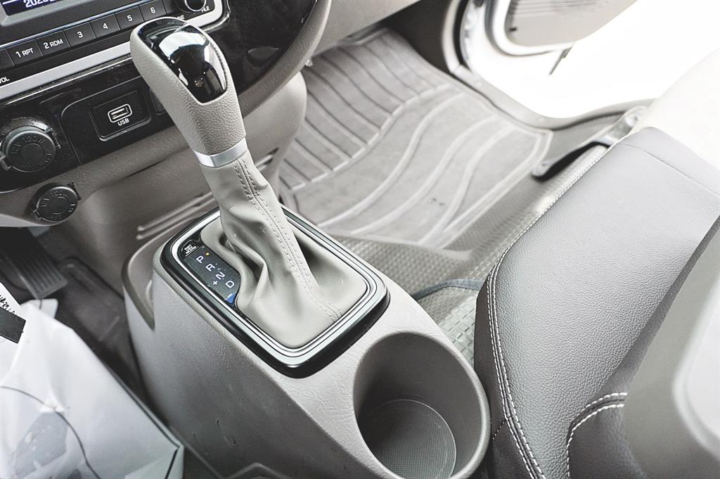 현대 포터2 1톤 카고 LPG 14