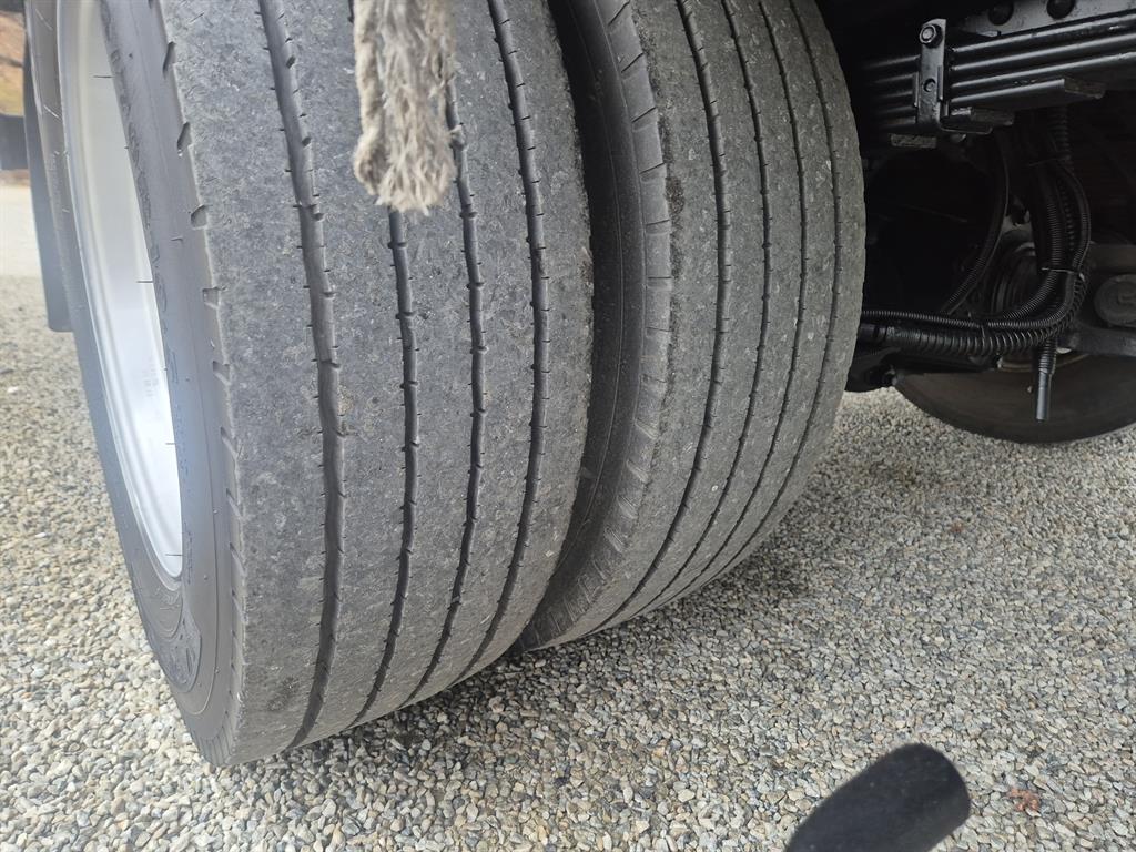 현대 메가트럭 단바리 표준탑 5톤 수동 16