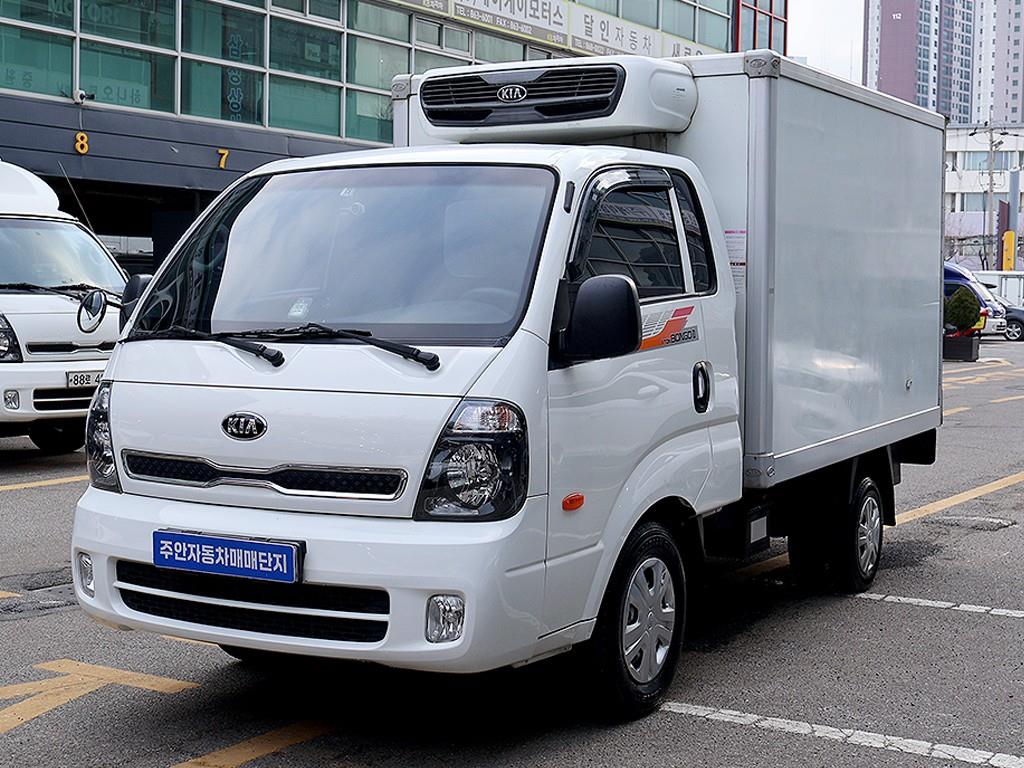 기아 봉고3 1톤 냉동탑 트윈컴프 1