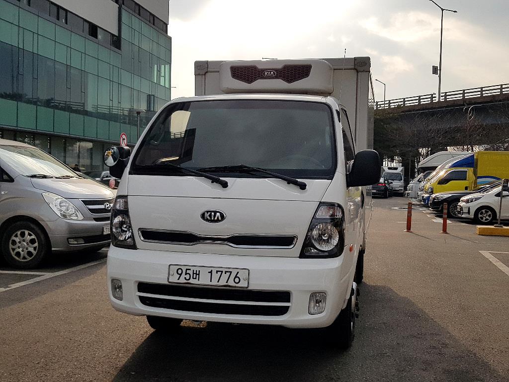 기아 봉고3 1.2톤 냉동탑 1