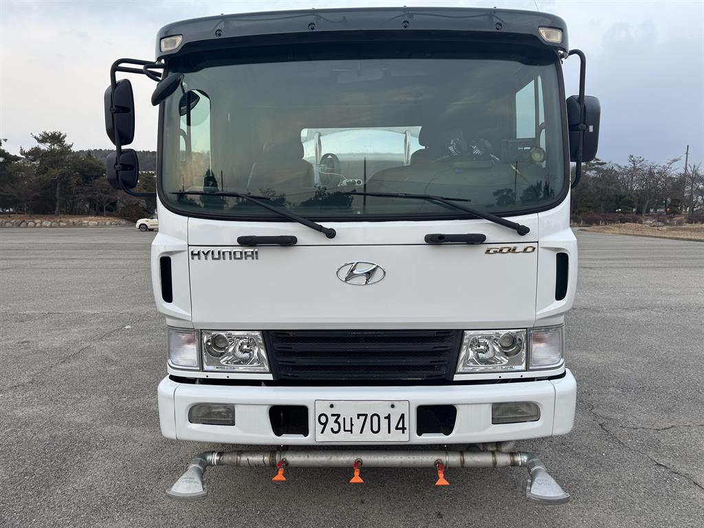 현대 살수차 메가트럭 수동 2