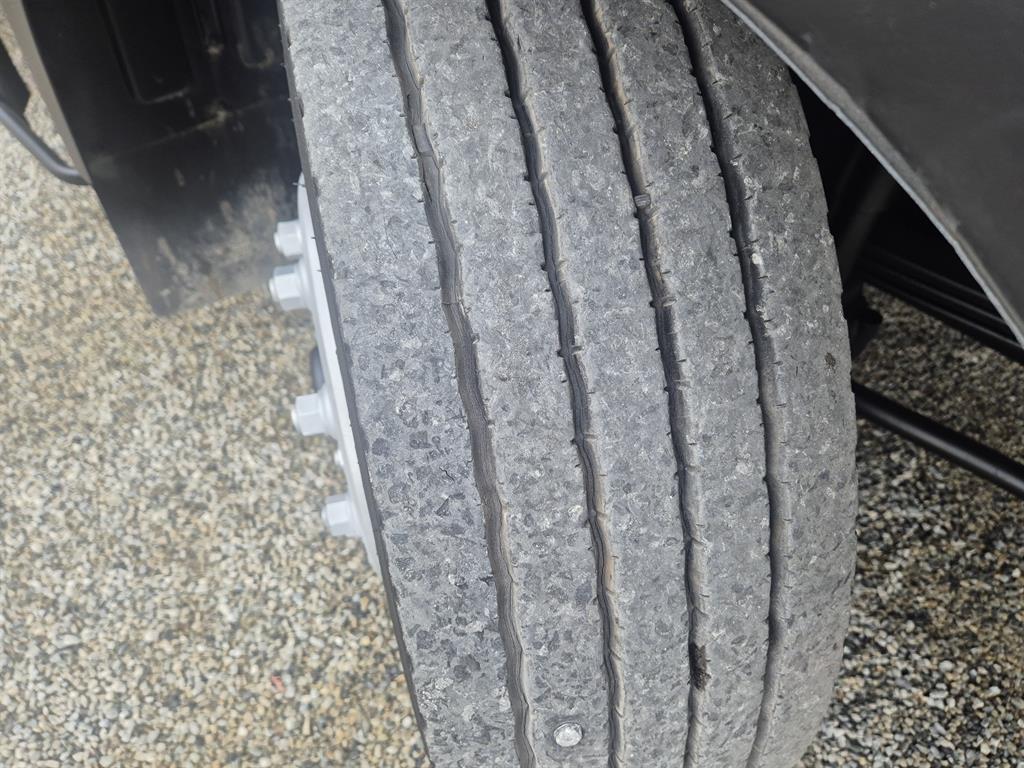 현대 메가트럭 단바리 표준탑 5톤 수동 15