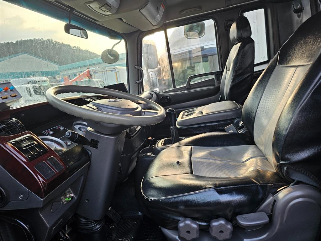 현대 메가트럭 화물덤프 5톤 13