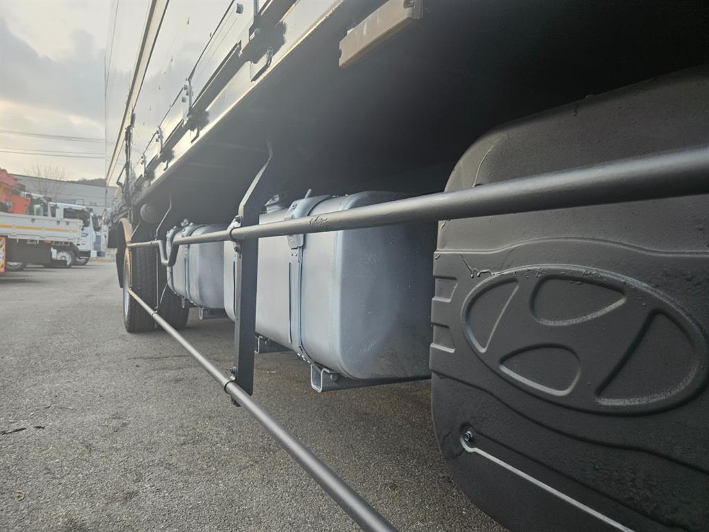 현대 메가트럭 와이드캡 280 단바리 윙바디 5톤 수동 8