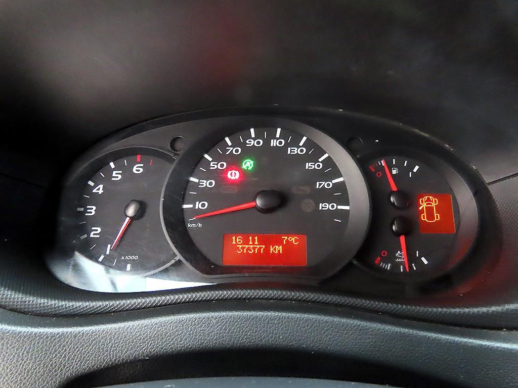 Renault Master Camping Car 10