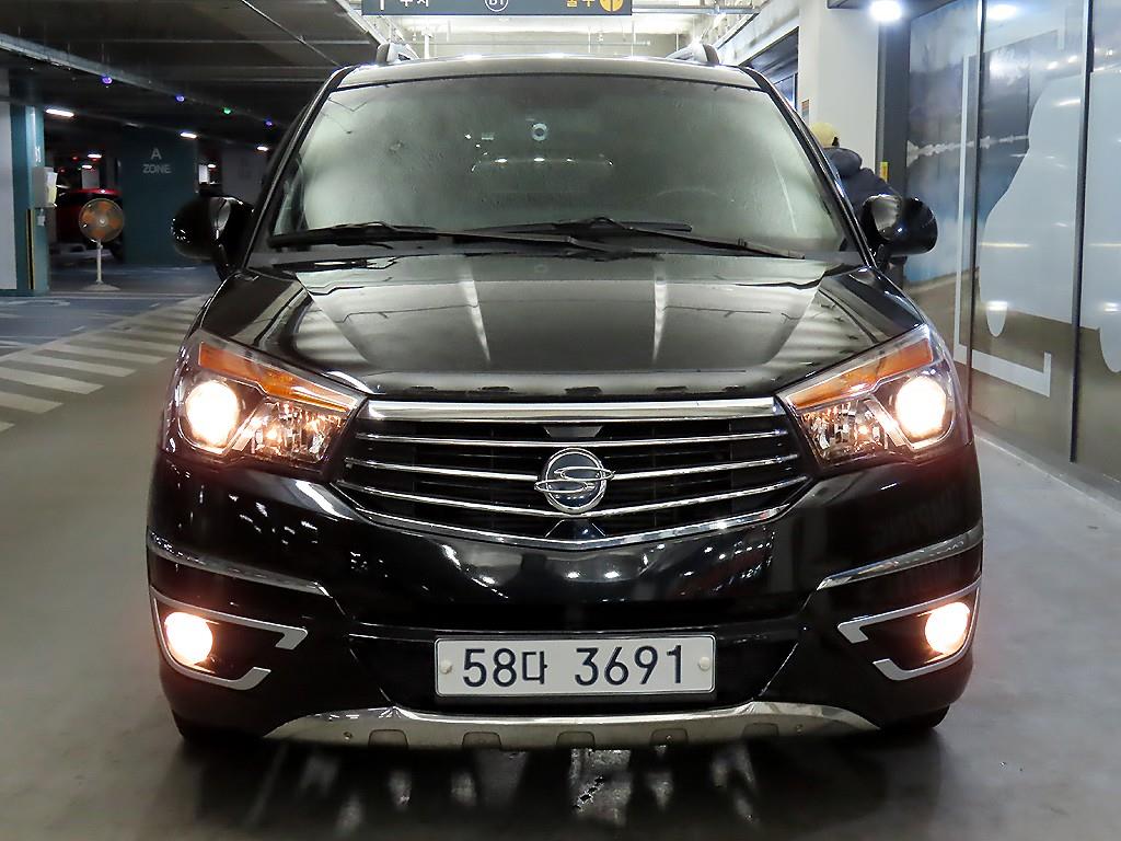 KGM 코란도 4WD TX 9인승 사진