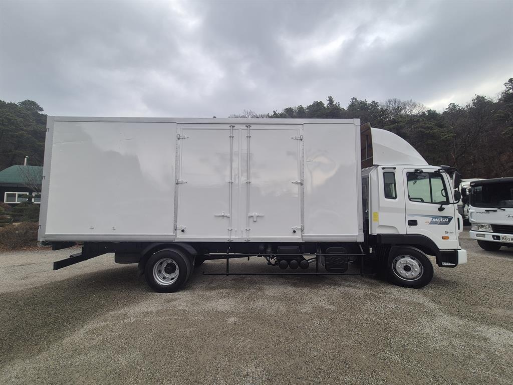 현대 메가트럭 단바리 표준탑 5톤 수동 7