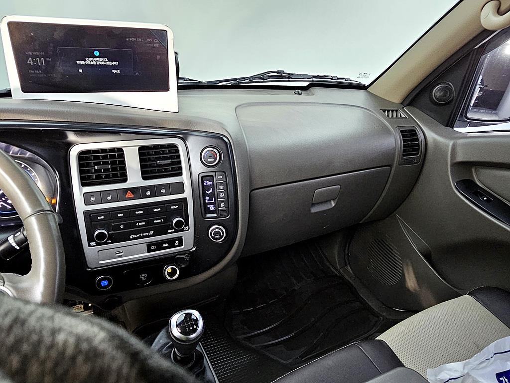 현대 포터2 1톤 카고 LPG 7