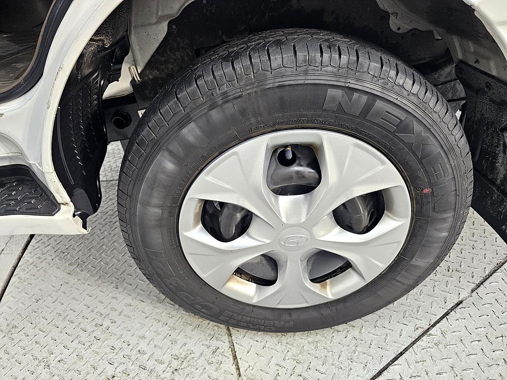 현대 포터2 1톤 카고 LPG 19