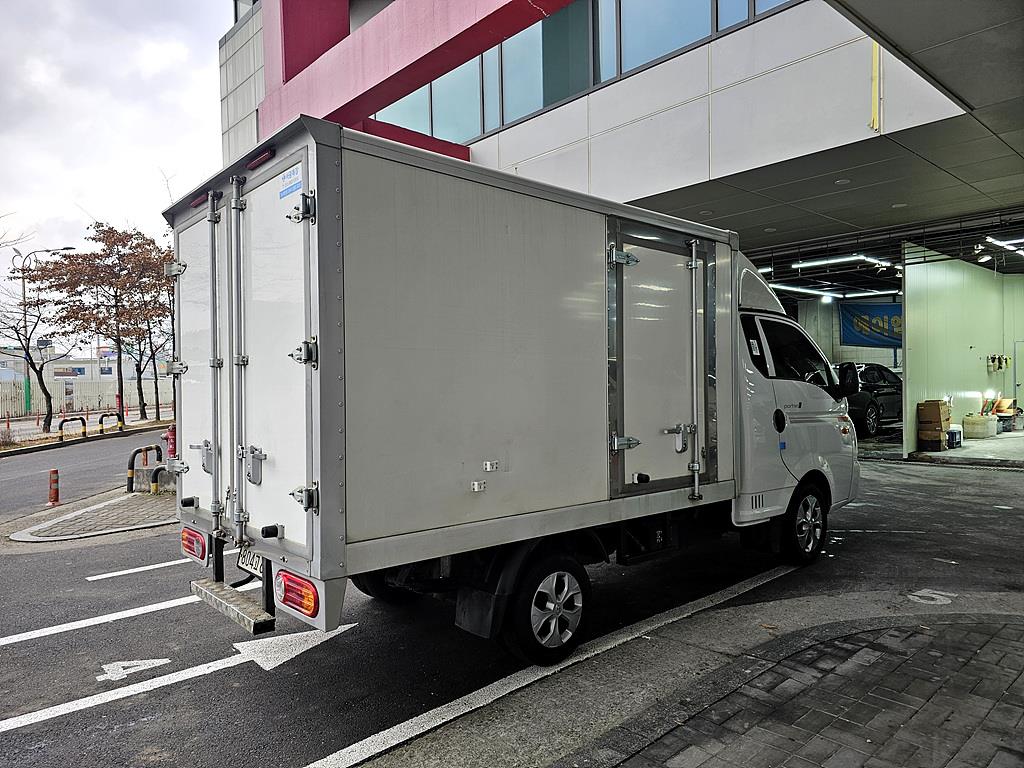 현대 포터2 1톤 냉동탑 3