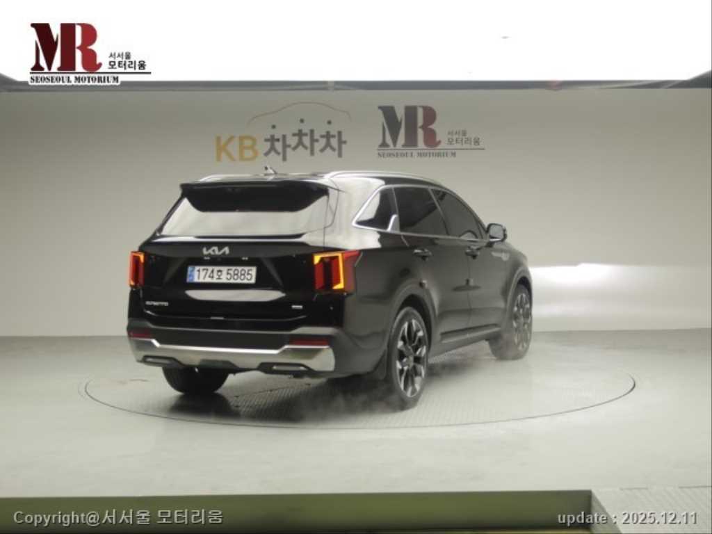 Kia Sorento Gasoline 2.5T 4WD Signature — фото 3