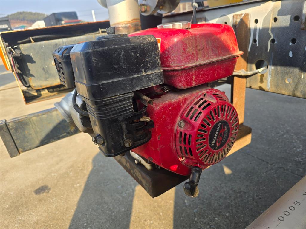 현대 살수차 파비스 오토 9