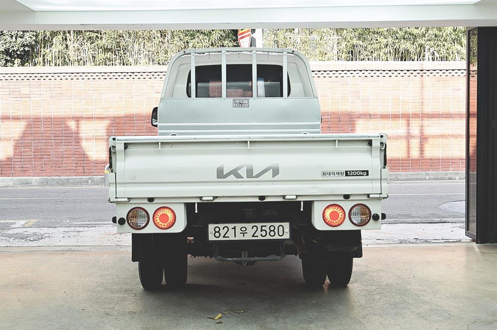 기아 봉고3 1.2톤 카고 3