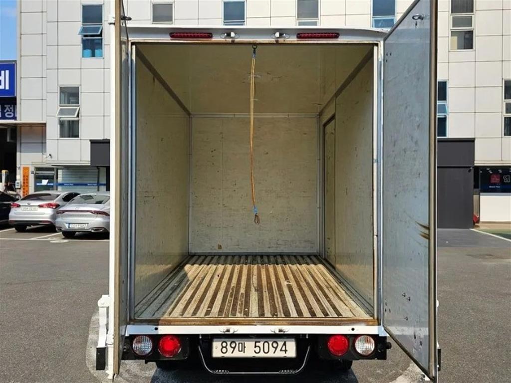 기아 봉고3 1톤 표준탑 킹캡 LPG 4