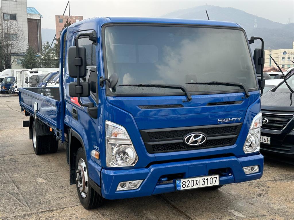 현대 올뉴마이티 2.5톤 카고 슈퍼캡 2