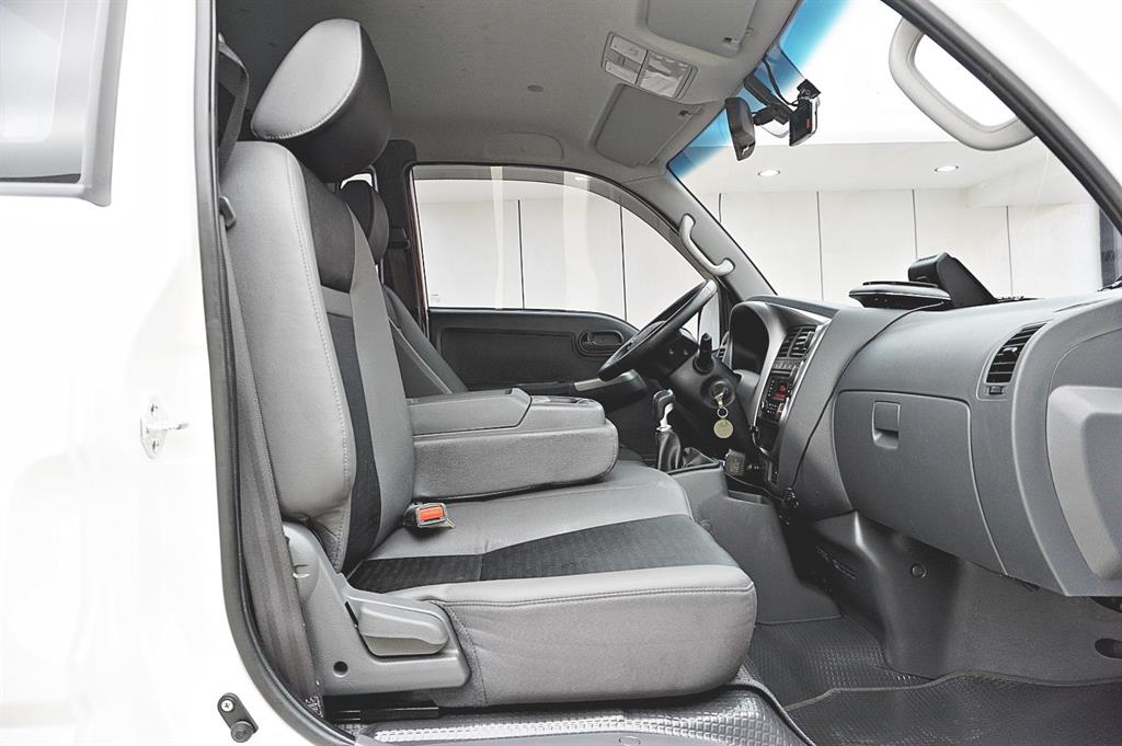 기아 봉고3 1.2톤 카고 6