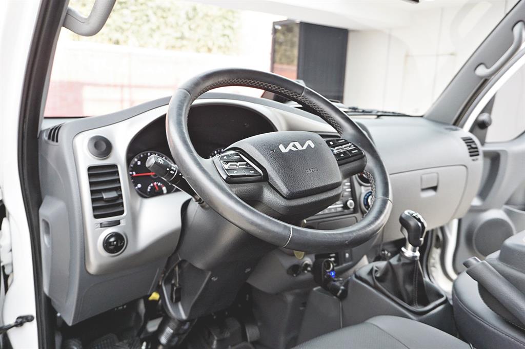 기아 봉고3 1.2톤 카고 7