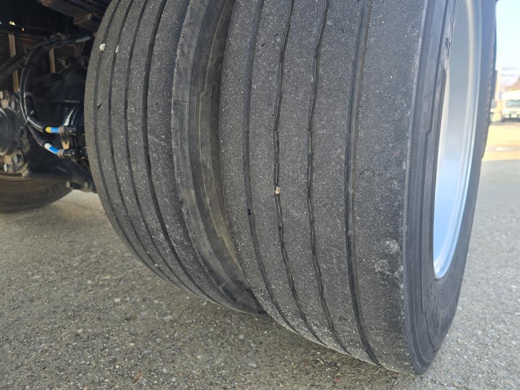 현대 살수차 파비스 오토 13