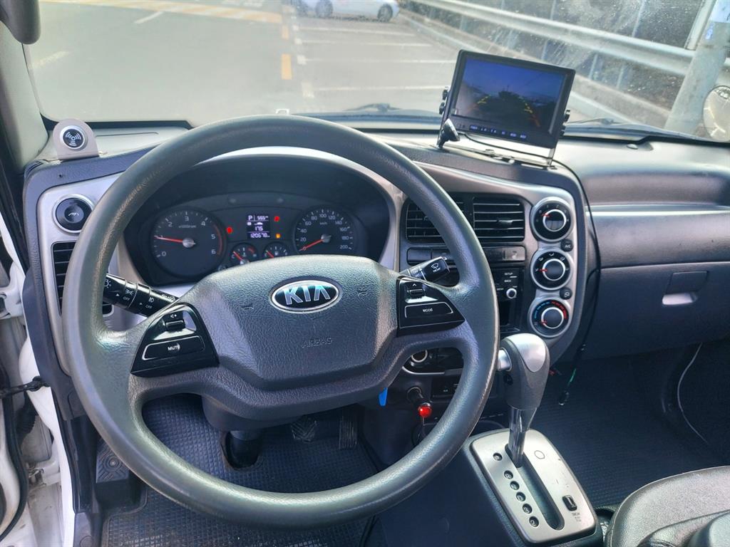 기아 봉고3 1톤 카고 8