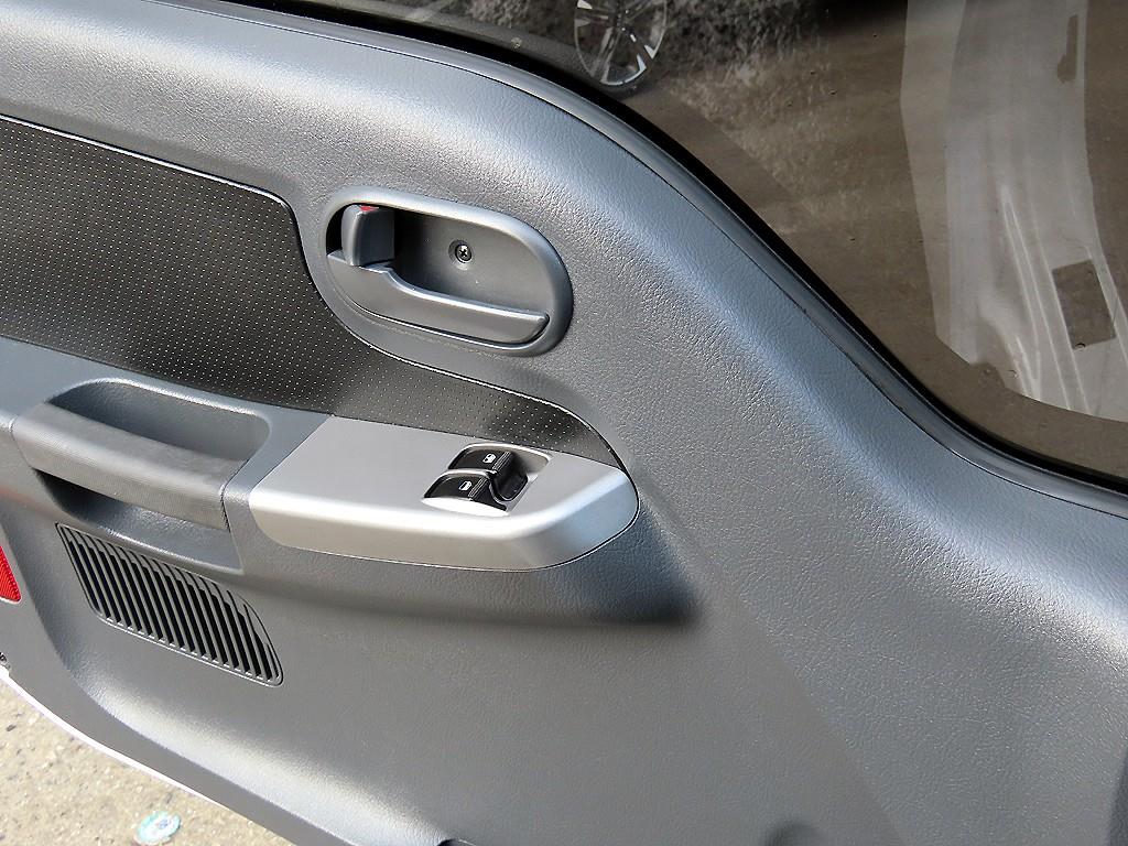 기아 봉고3 1톤 표준탑 LPG 11