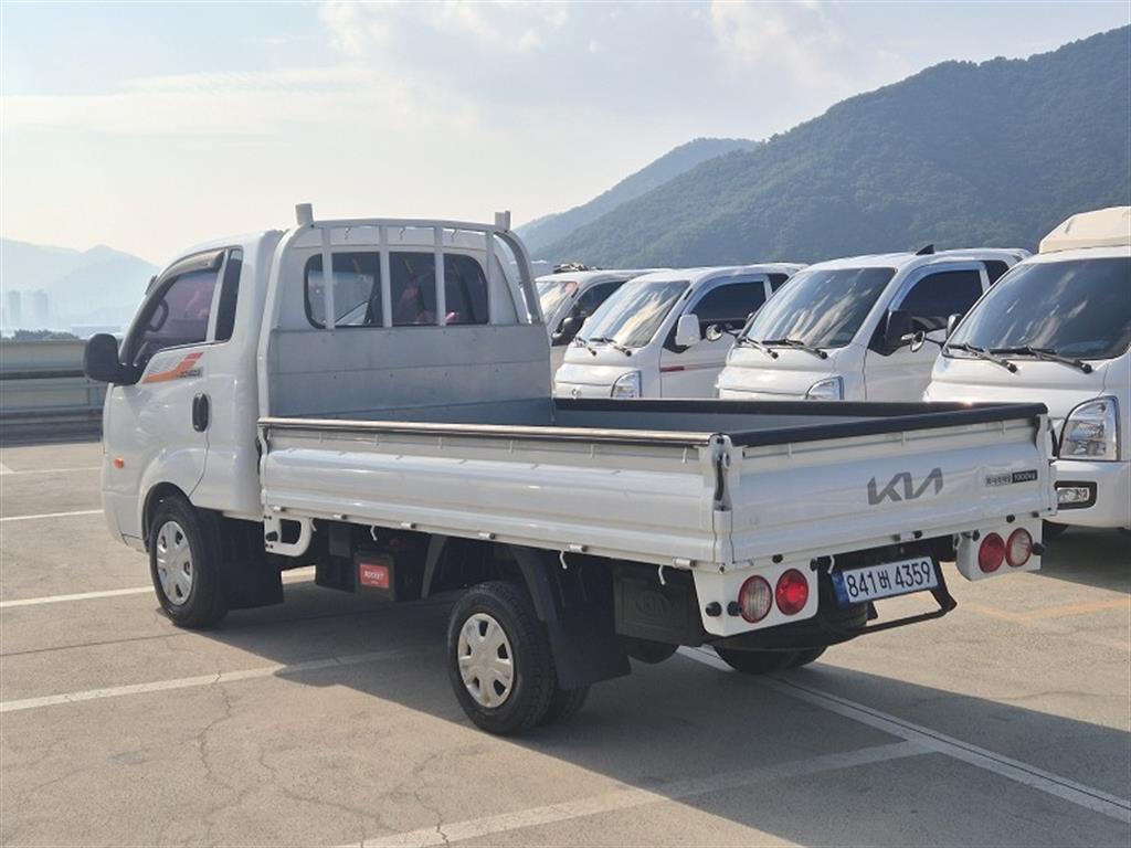 기아 봉고3 1톤 카고 킹캡 장축 3