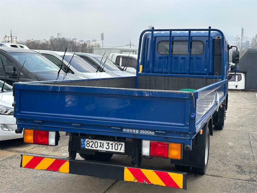 현대 올뉴마이티 2.5톤 카고 슈퍼캡 5