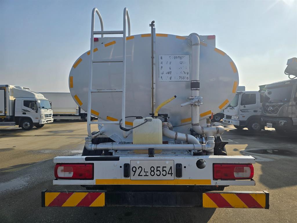 현대 살수차 파비스 오토 7