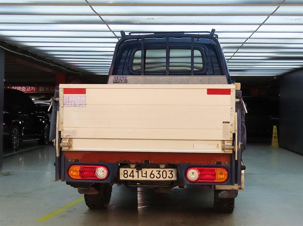 Hyundai Porter 4WD/ Double Cab/ Long Wheelbase Smart 4