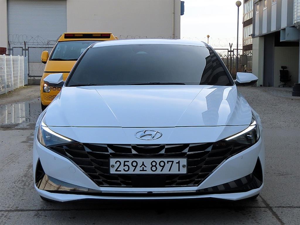 Hyundai Avante 1.6 Inspiration