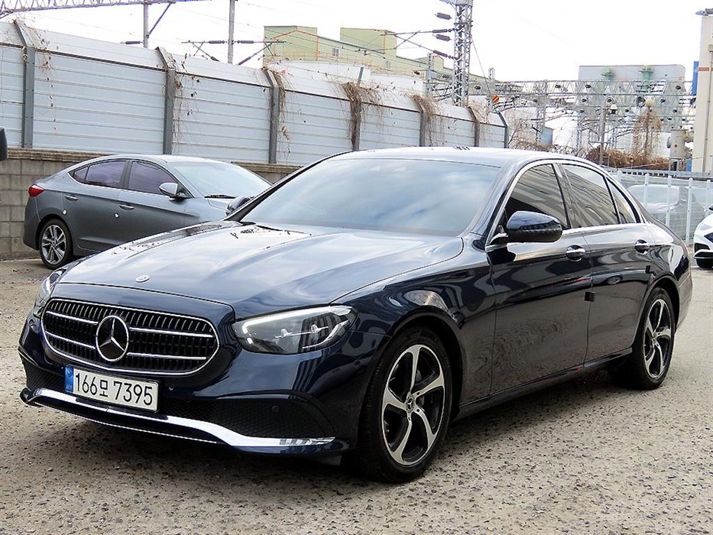 벤츠 E 클래스 E250 아방가르드 사진 2/20